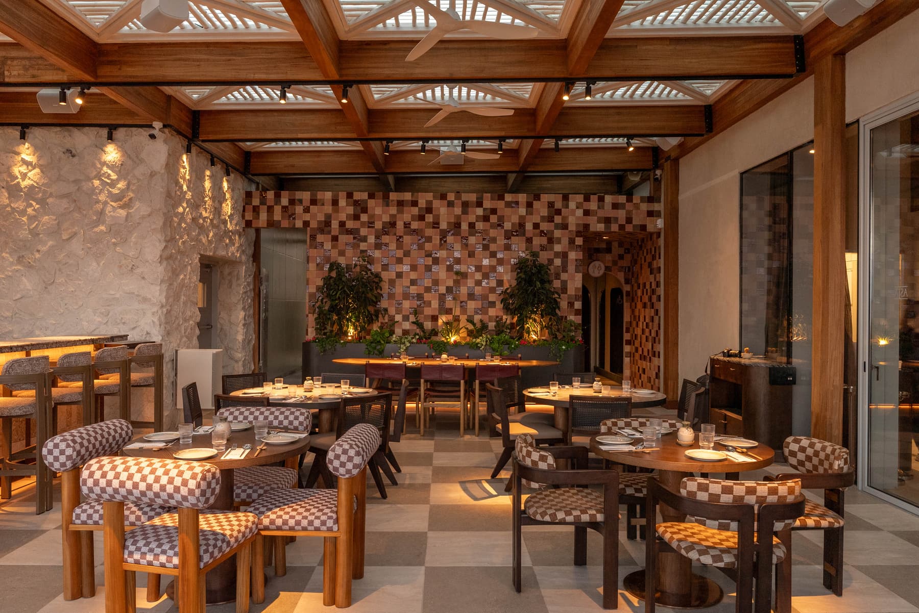 ASIA Restaurant — scene