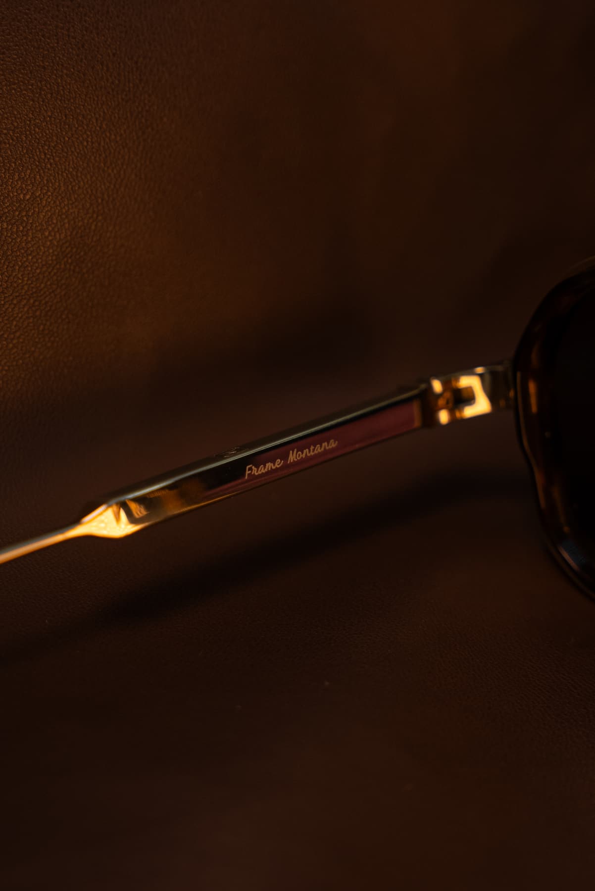 Frame Montana — detail